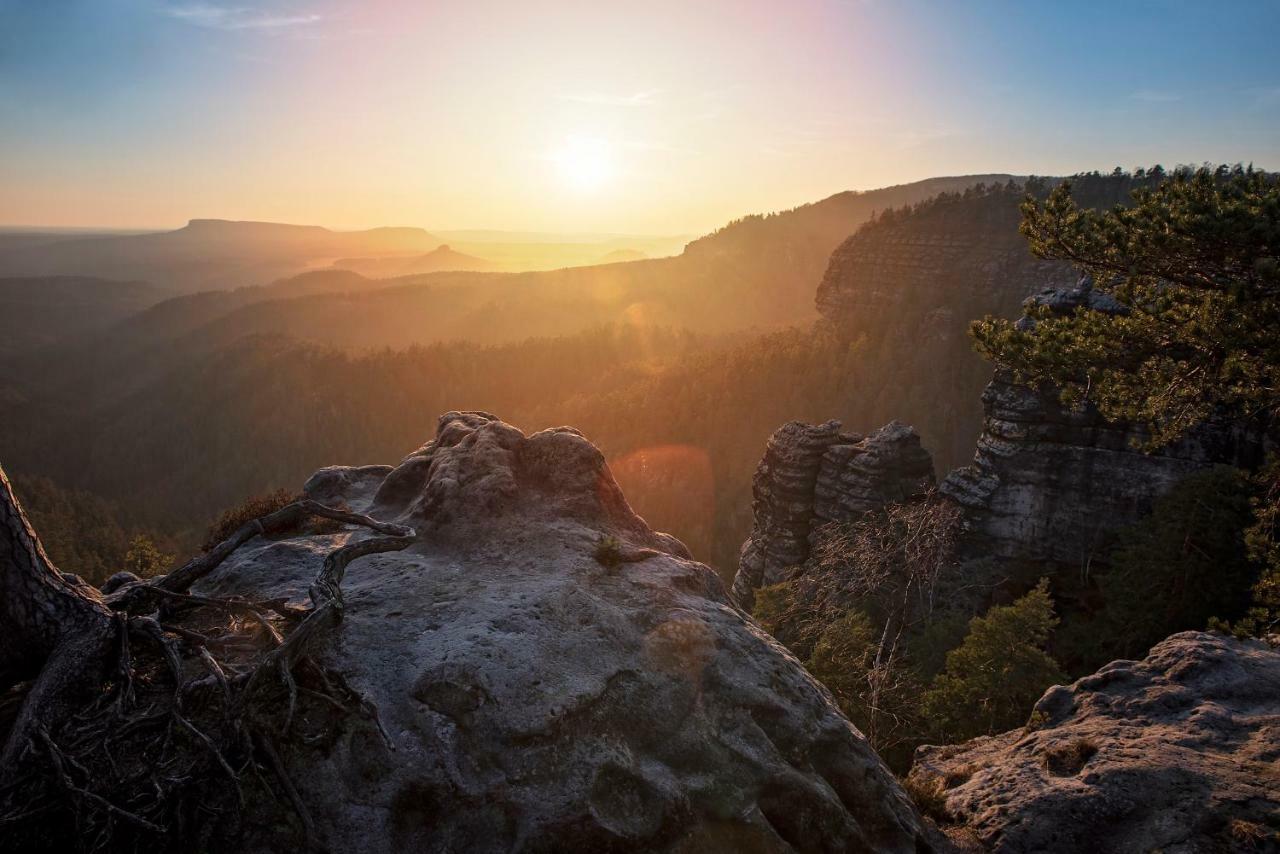 Chalupa Luzicke Hory Dolni Svetla Buitenkant foto